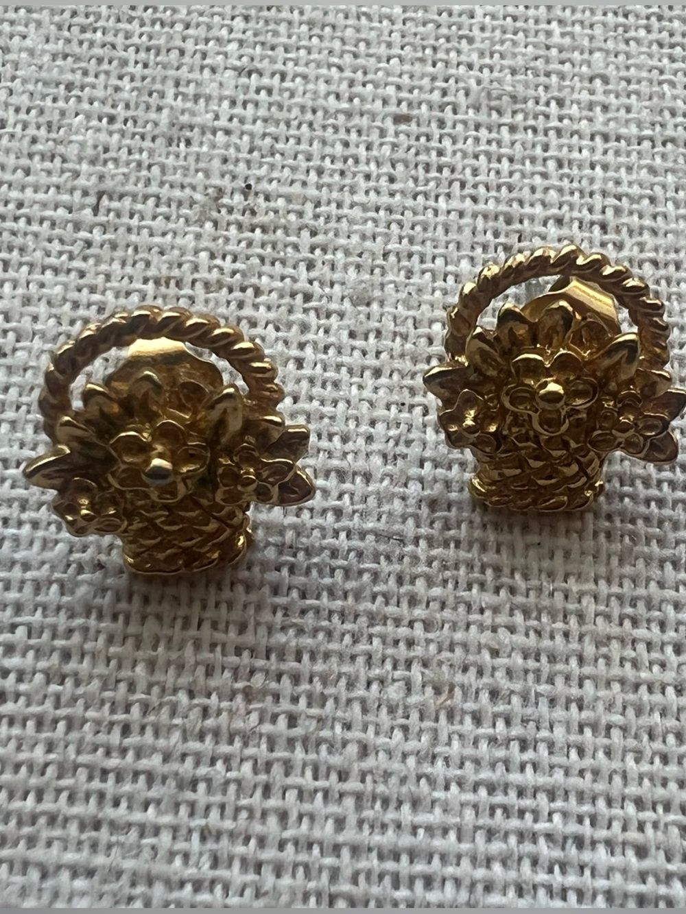 VIntage Avon gold-tone earrings